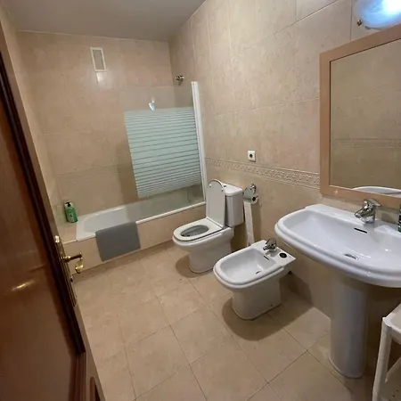 Apartamento Con Terraza En Playa San Juan De La Canal Cerca De Santander *